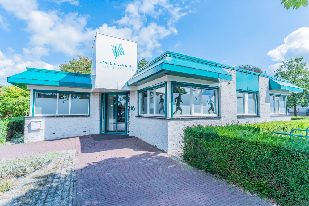 Voorkant aanzicht van locatie Janssen van Dijke in Zelhem
